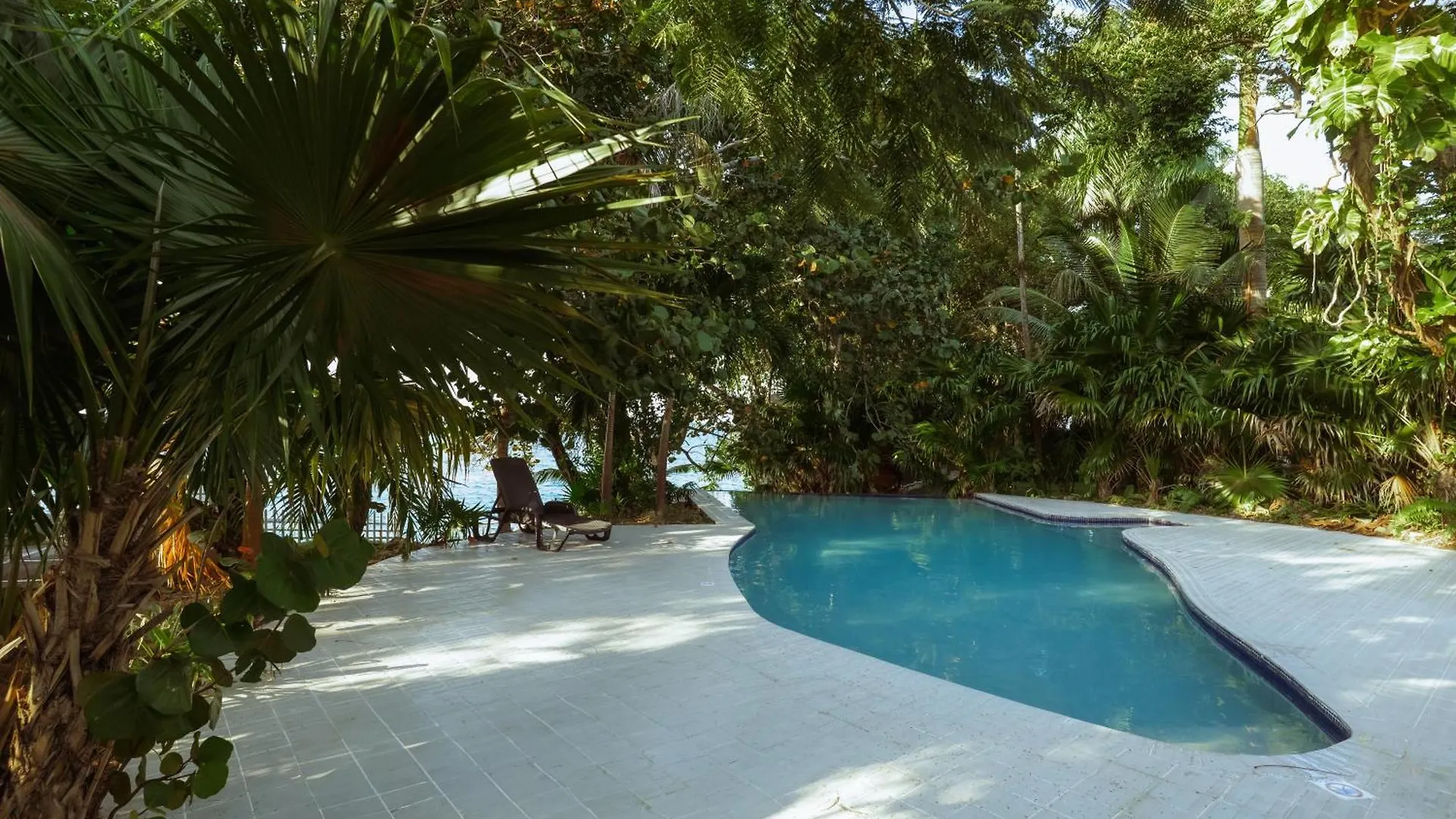 The Idyll Apartment Tower Isle